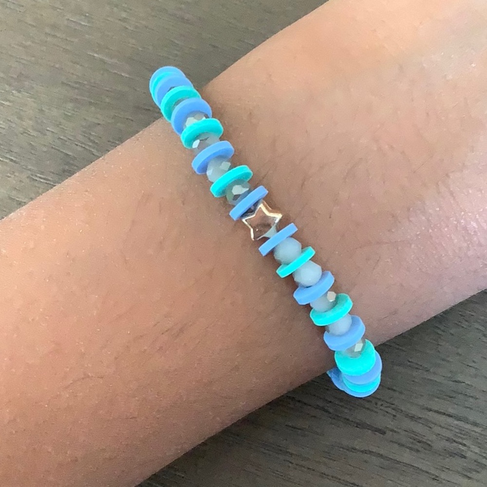 Mix of Heishi/Clay Bead & Gemstone Bead Gray and Blue Bracelet